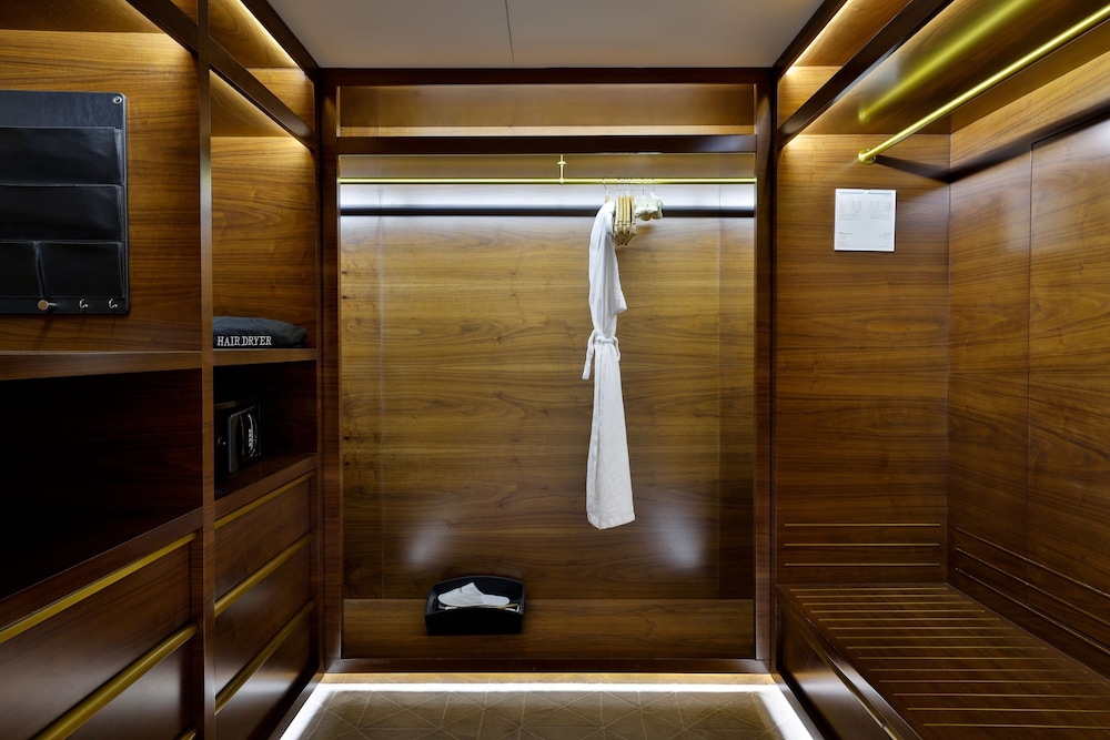 Presidential Suite, 1 Bedroom photo 3