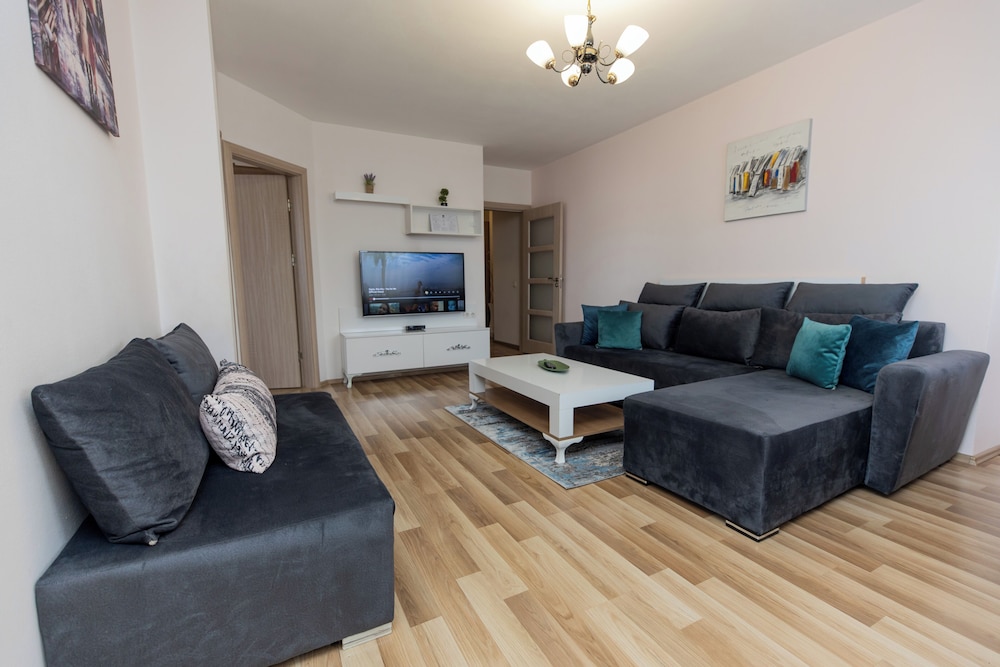 Superior Apartment photo 1