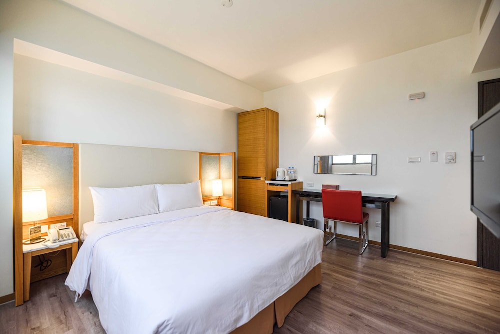 Basic Double Room photo 3
