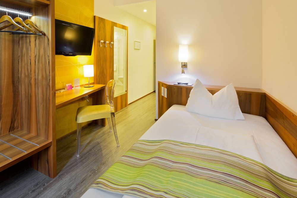 Business Single Room photo 2