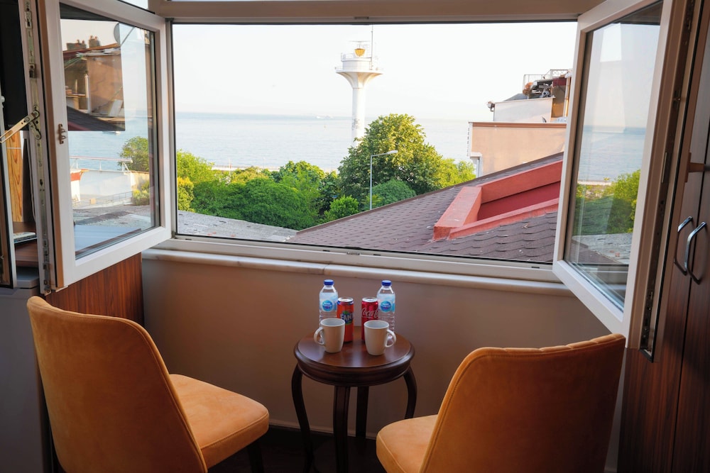 Deluxe Room Sea View photo 3