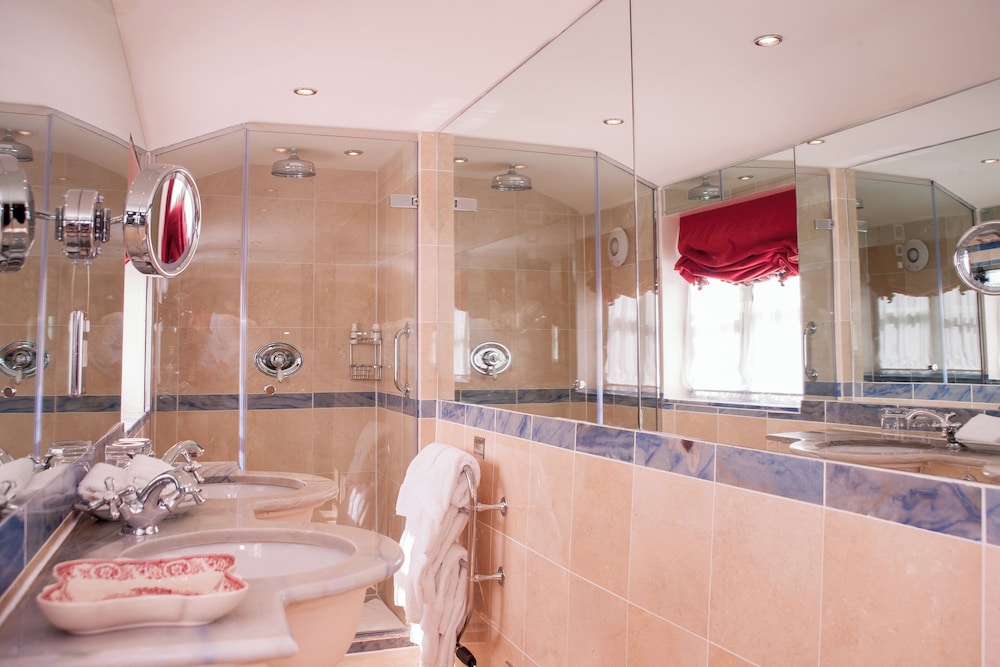 Double Room (Cosy) photo 3