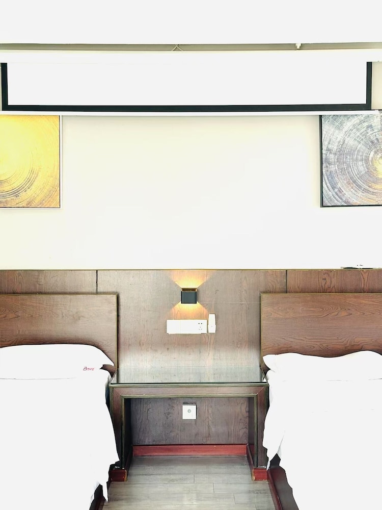 Business Twin Room