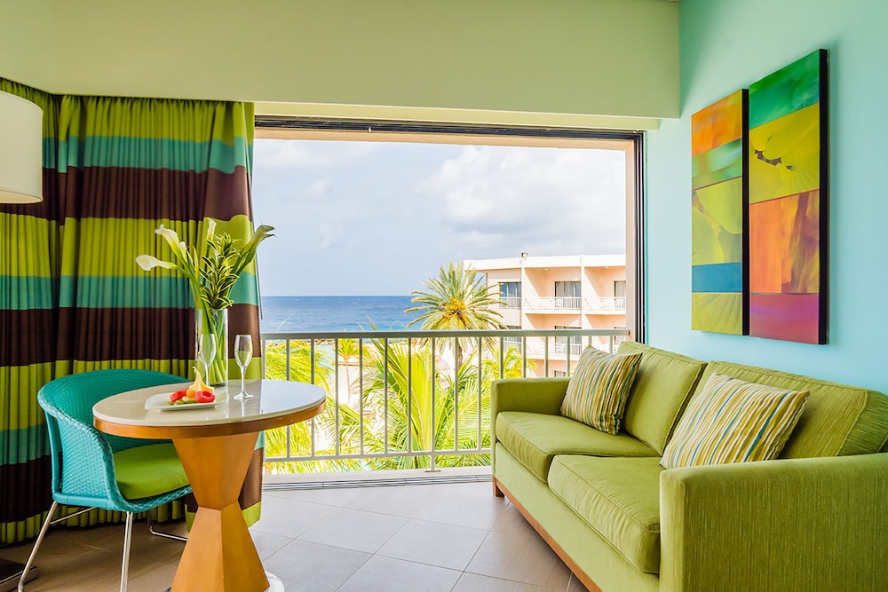 Sun Club Honeymoon Junior Suite