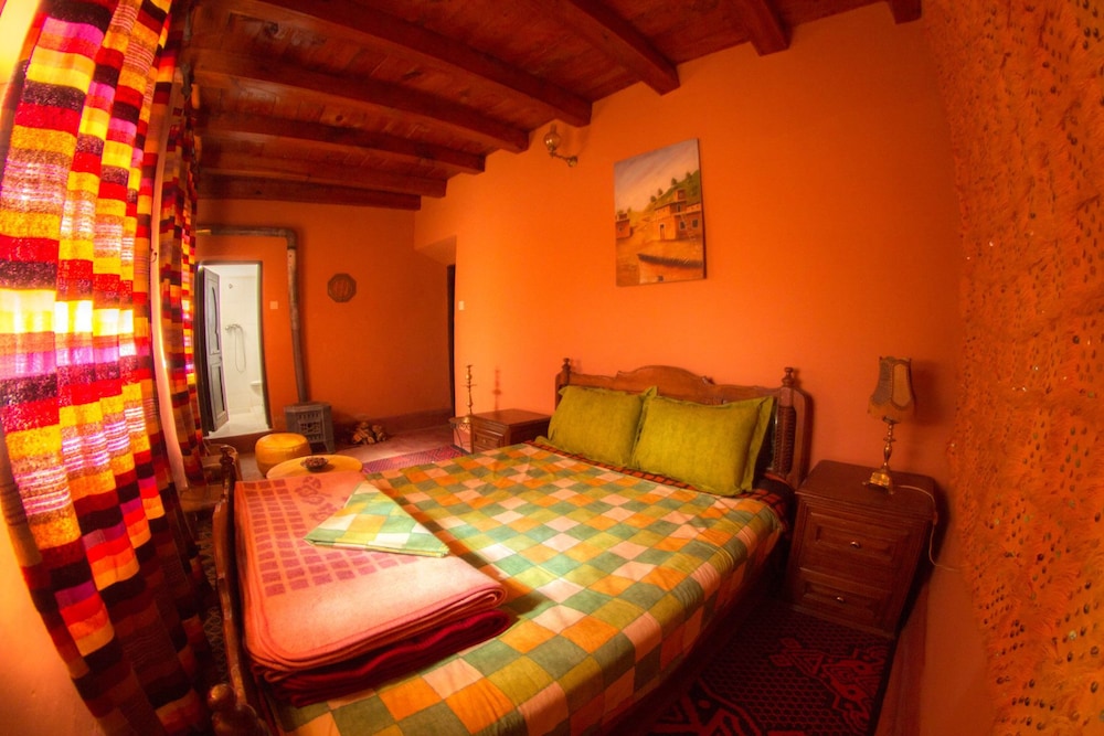 Double or Twin Room photo 2