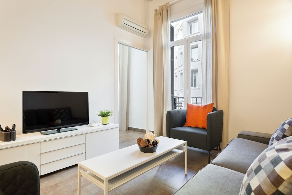 Apartment (2 Bedrooms)