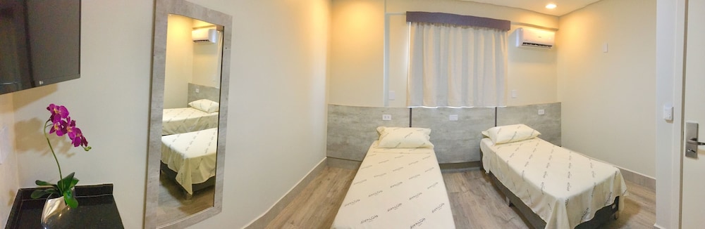 Twin Room photo 2