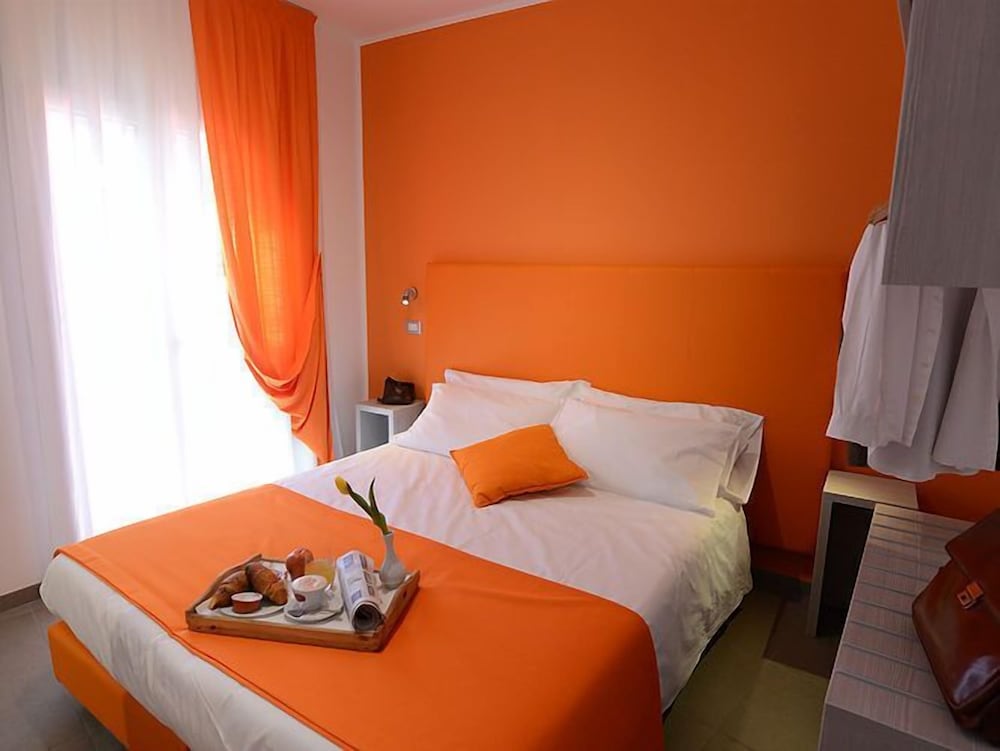 Double or Twin Room photo 3