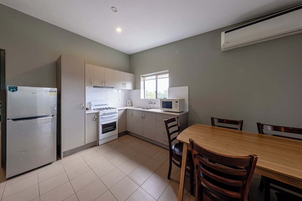 Family Room, Multiple Bedrooms thumbnail 6