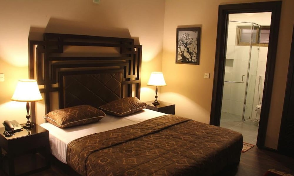 Executive Room