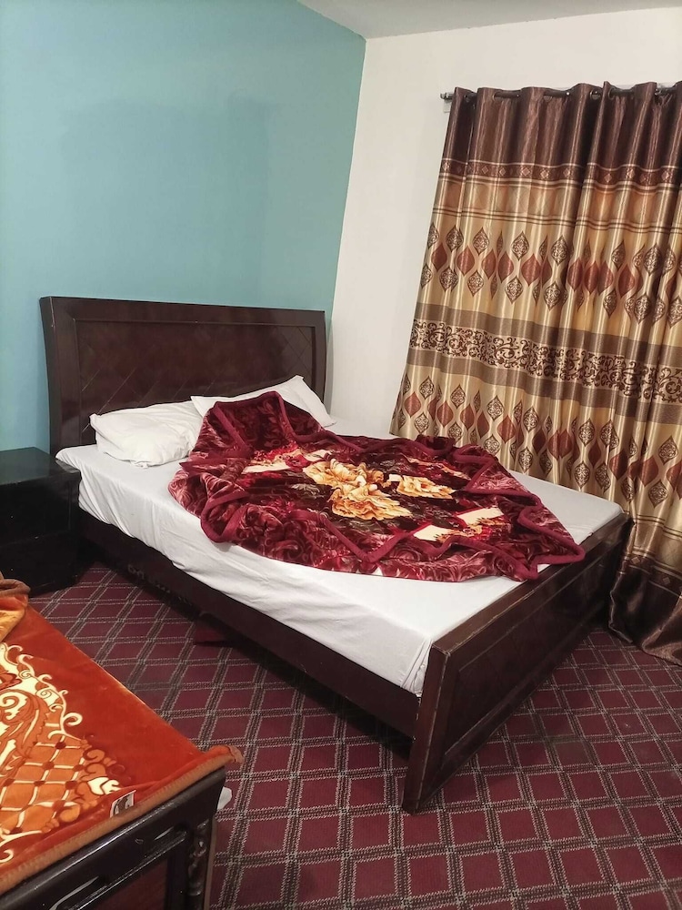 Standard Double Room photo 3