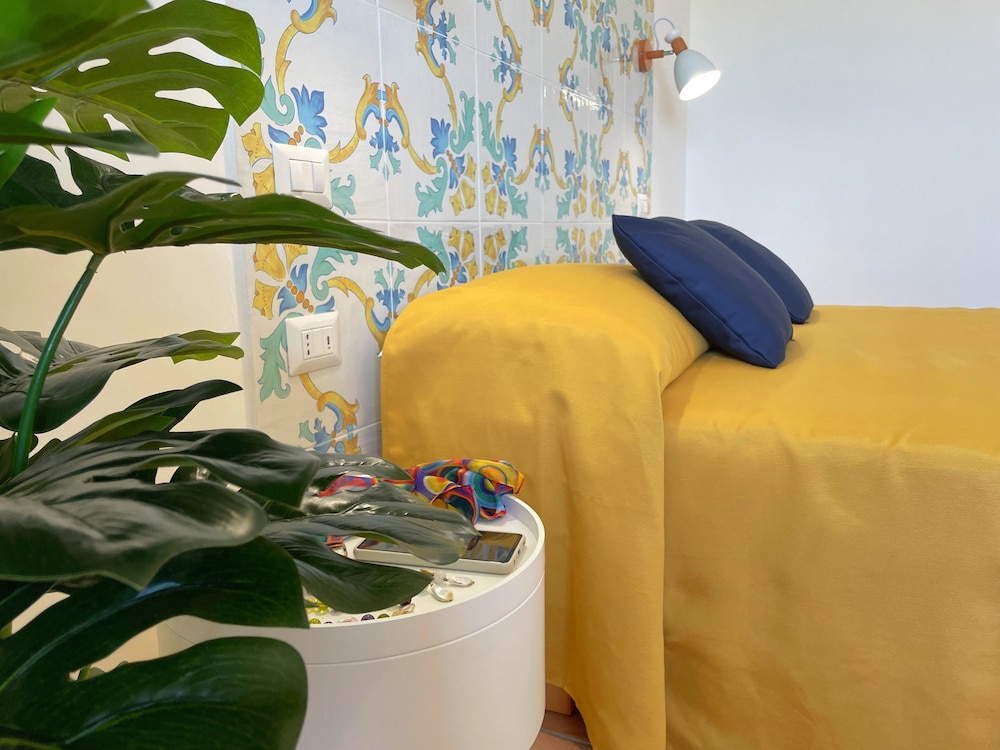 Junior Studio