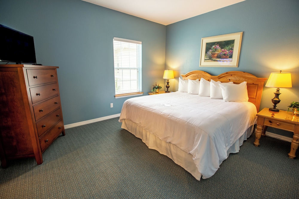 Standard Condo, 1 Bedroom, Kitchenette photo 1