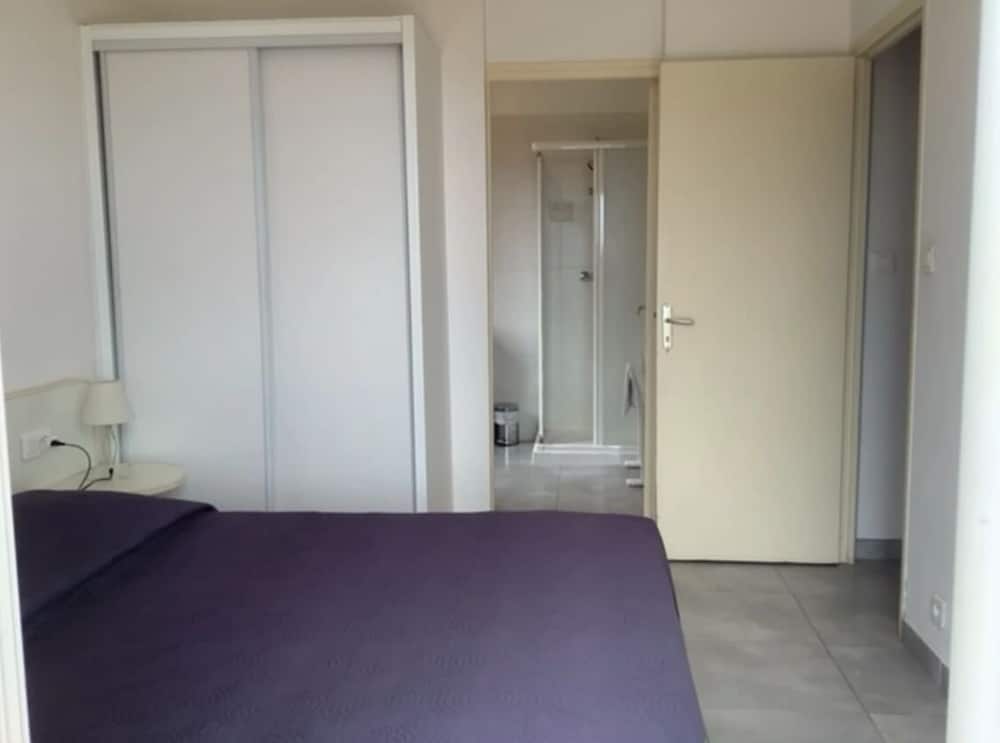 Classic Apartment, Balcony, Sea View photo 1
