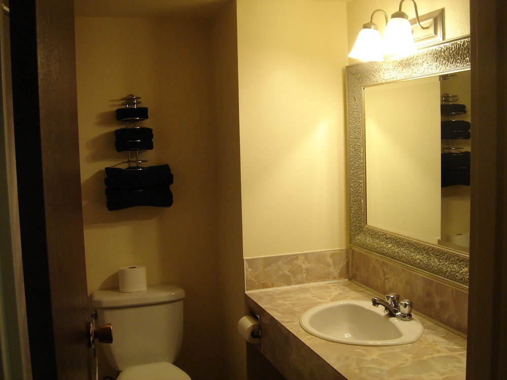 Standard Triple Room, Multiple Beds photo 1