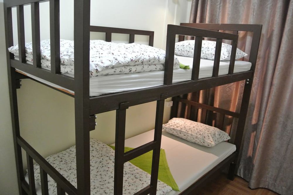 8-Bed Mixed Dormitory photo 1