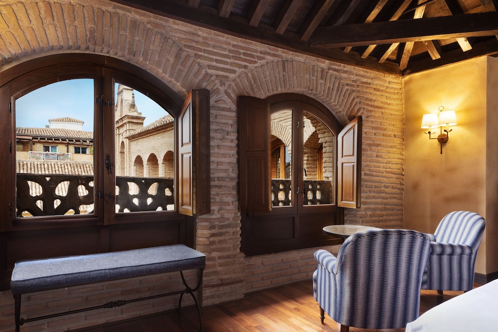 Premium Room, 1 King Bed
