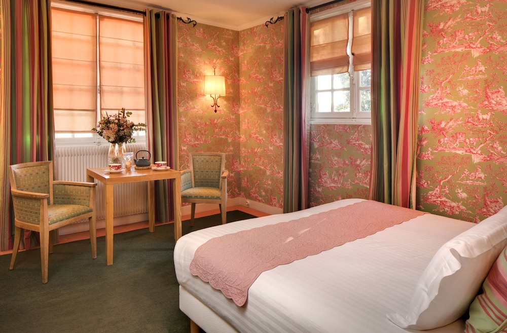 Privilege Room - Photo 1