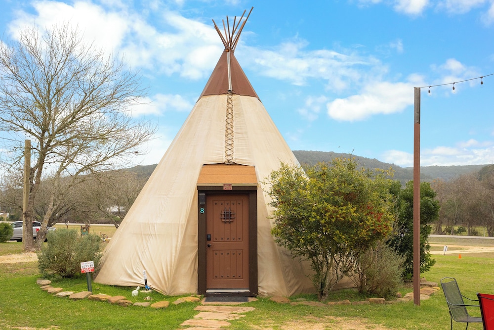 Exclusive Cabin, Multiple Beds, Non Smoking, Air conditioning