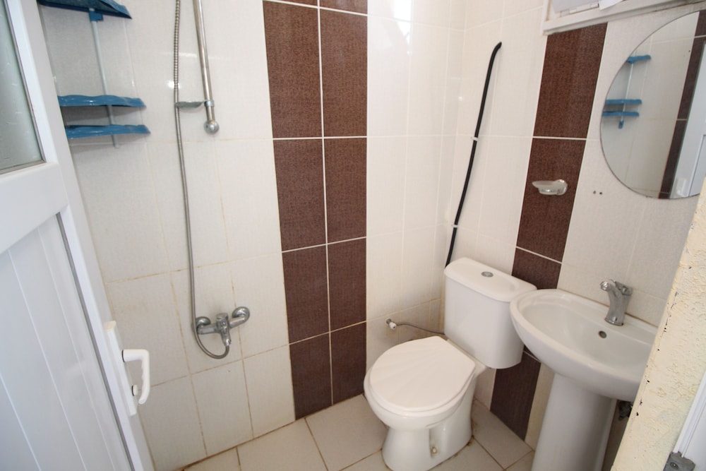 Comfort Room photo 2