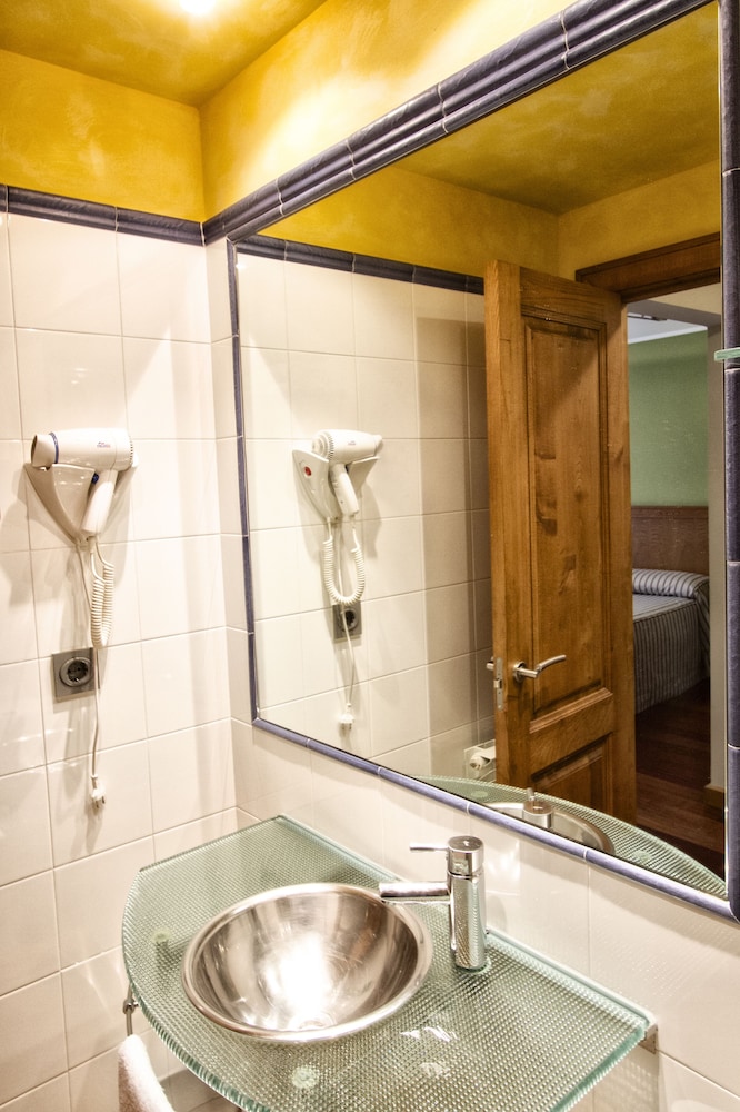 Superior Room - Photo 3
