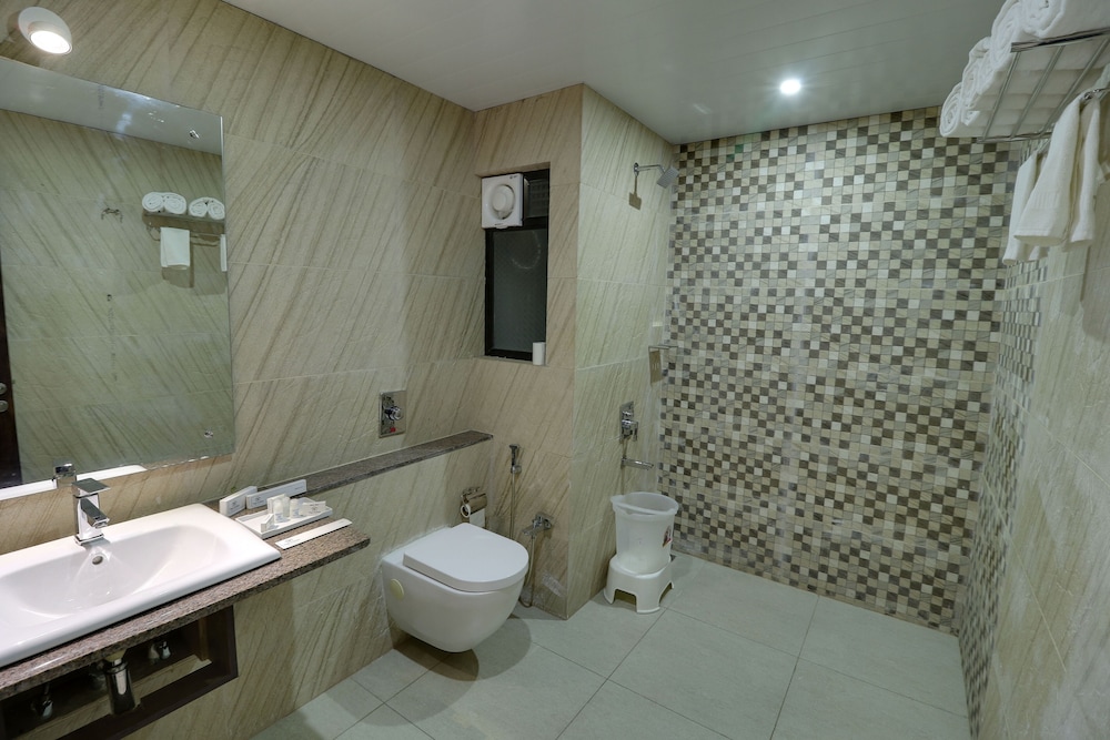 Executive Studio Suite