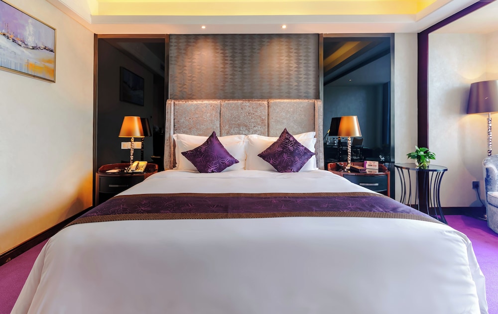 Superior Double Room, 1 Queen Bed photo 2