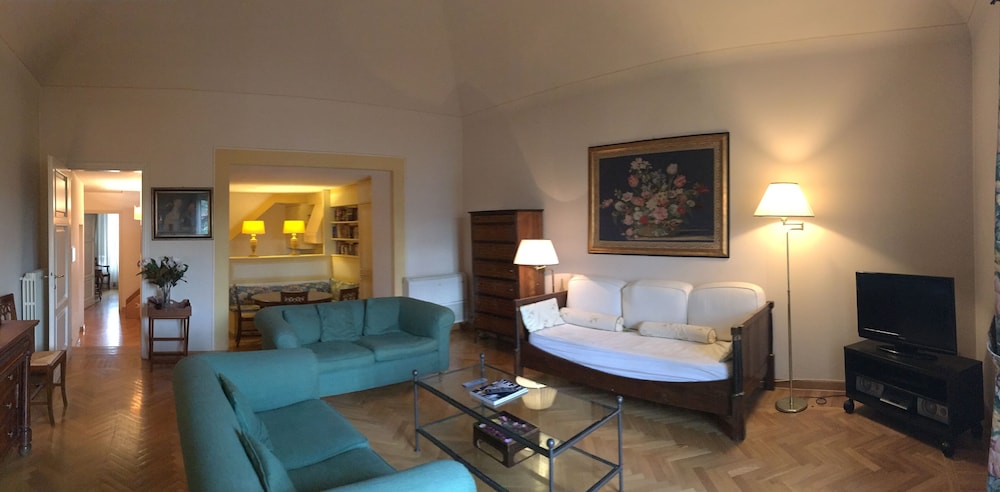 Apartment, 3 Bedrooms, City View
