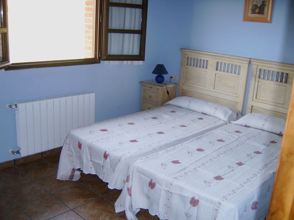Casa, 2 habitaciones (El Roble)