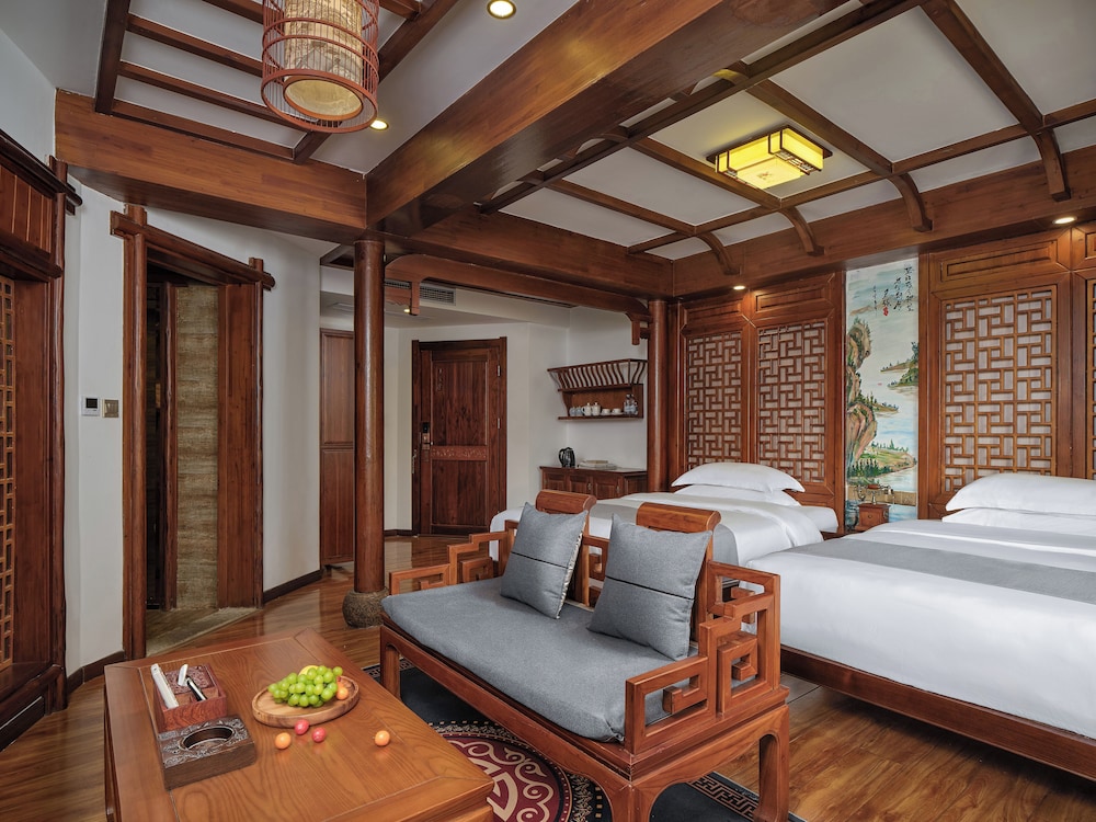 Twin Room with Lake View photo 2