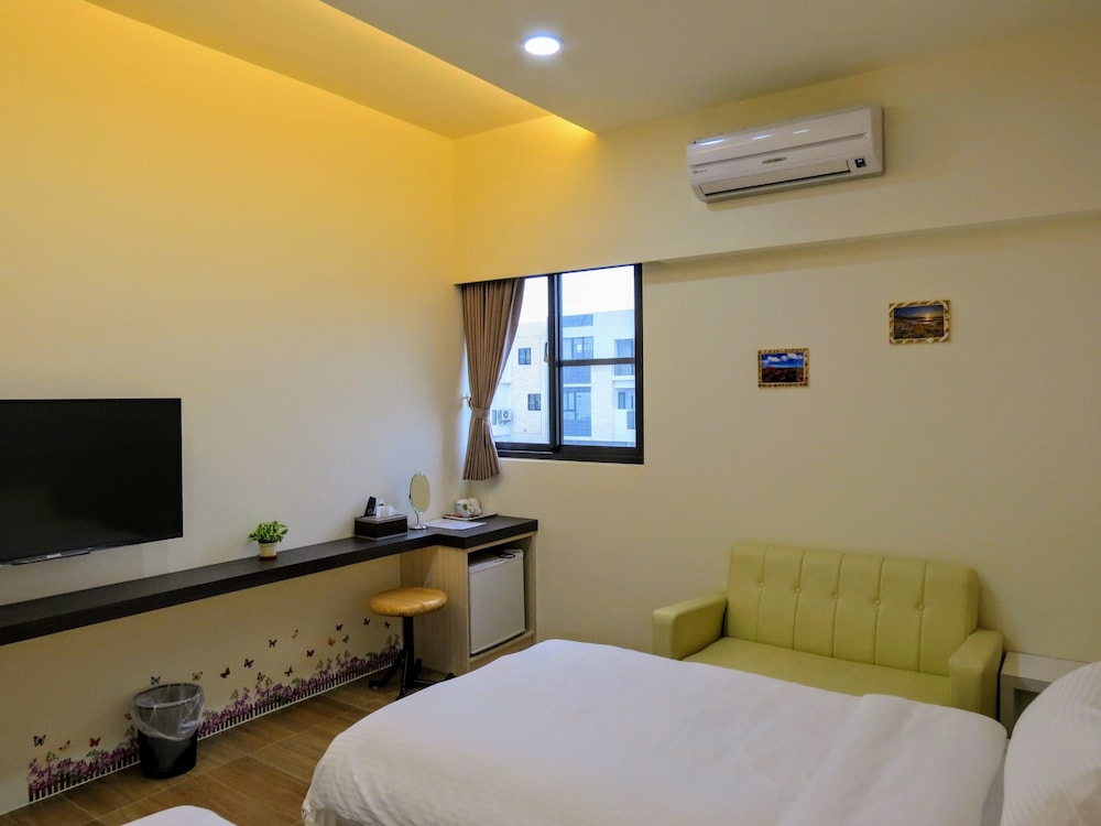 Standard Twin Room photo 3