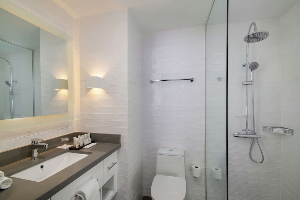 Suite, 1 Bedroom, Non Smoking - Photo 11