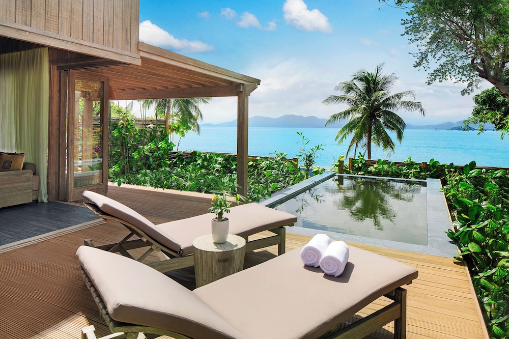 Ocean View Pool Villa photo 3