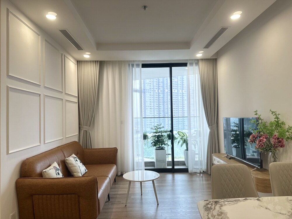 Superior Apartment, 2 Bedrooms, Kitchen, City View