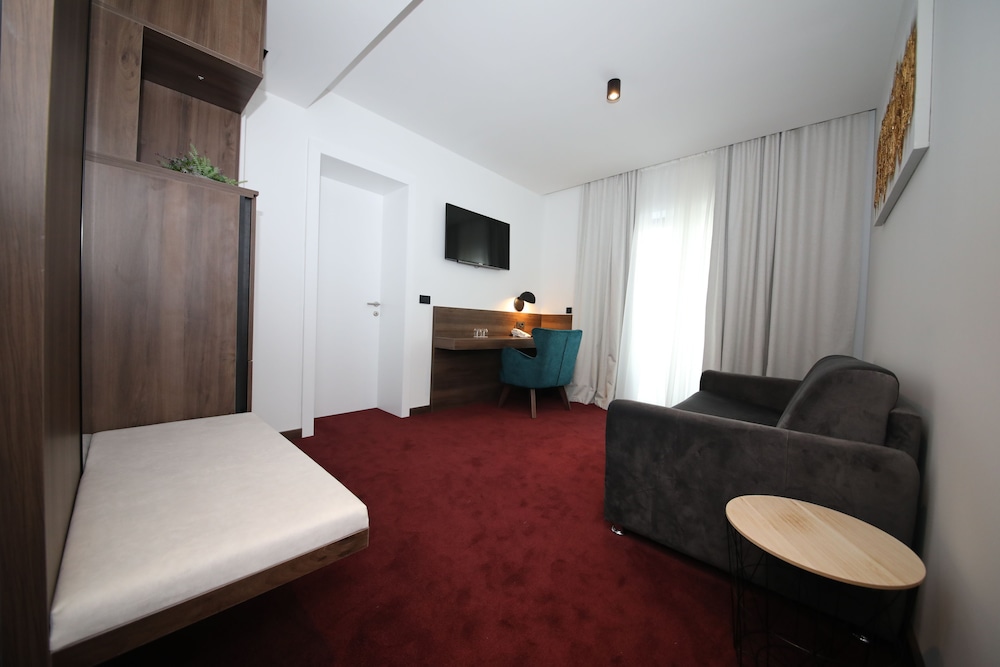 Superior Suite, Balcony photo 3