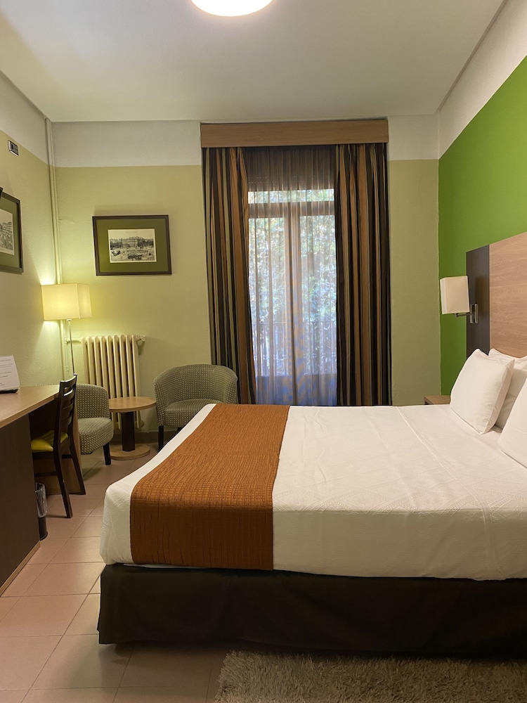 Superior Double Room photo 2
