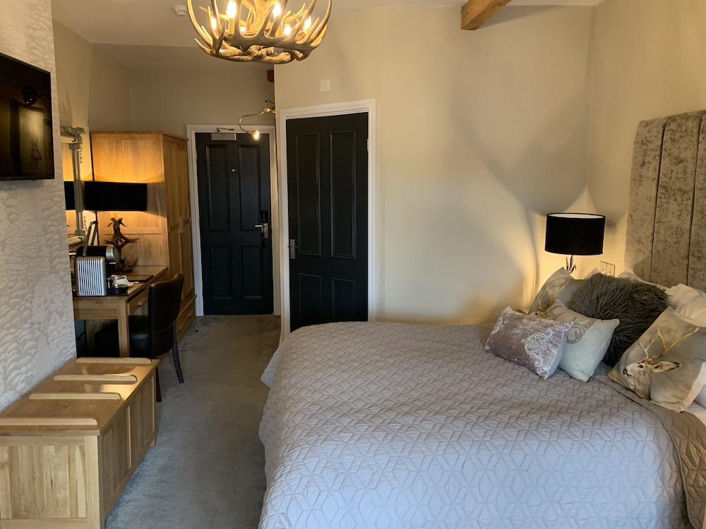 Luxury Double Room, Private Bathroom (King Size) photo 2
