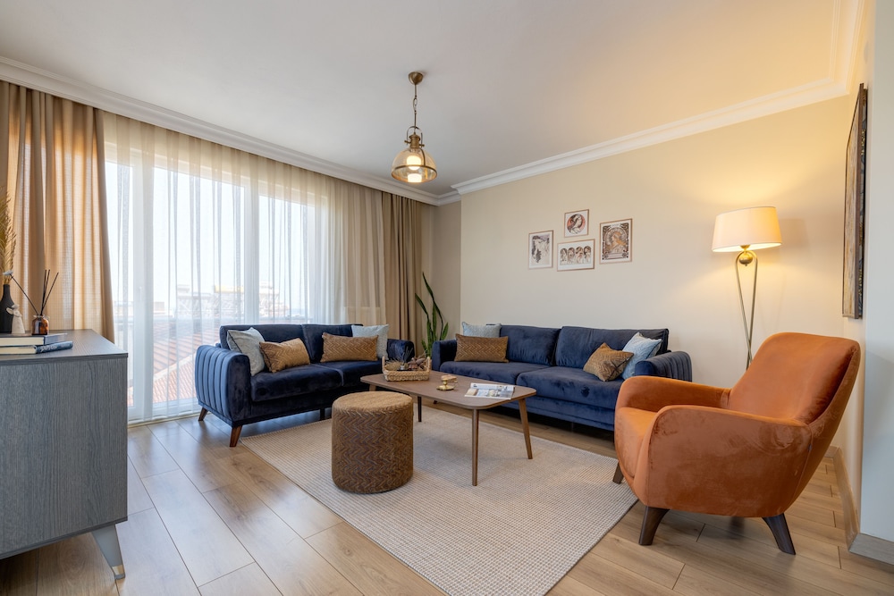 Superior Condo, 2 Bedrooms, Sea View