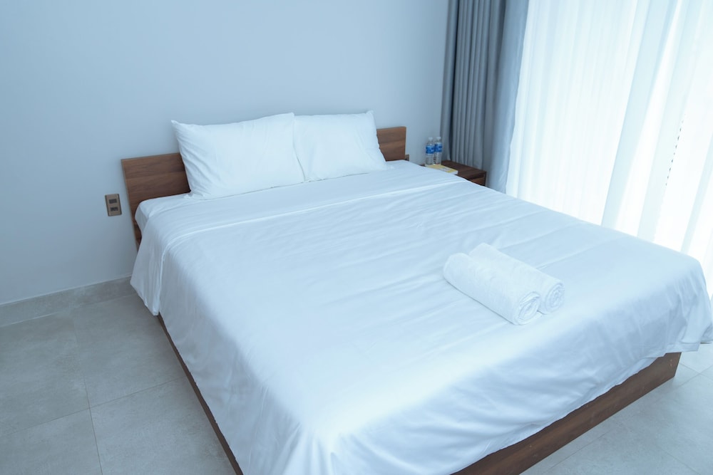 King Room with Mountain View photo 2