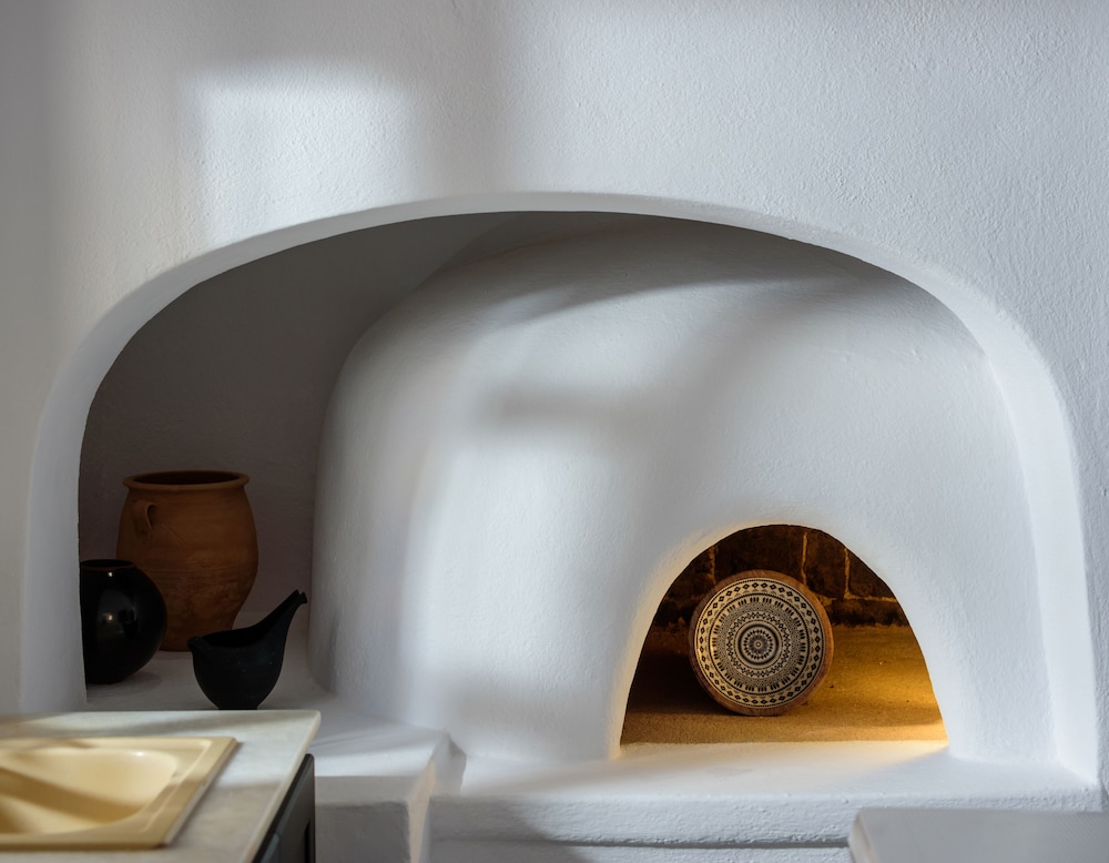 Cave Junior Suite photo 3
