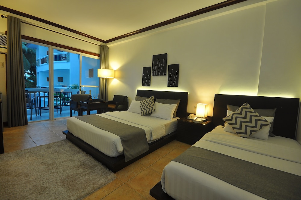 Deluxe Room - Photo 2