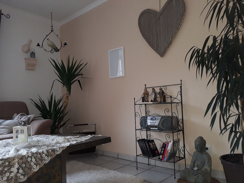 Comfort Condo, 1 King Bed, Non Smoking, Garden View photo 1