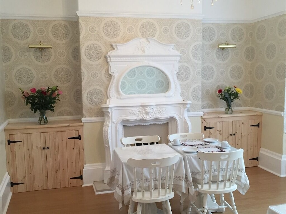 Luxury Double Room, Ensuite, Sea View (Room 5) photo 2