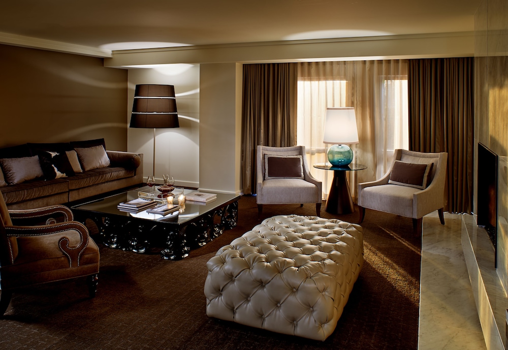 Suite, 1 King Bed