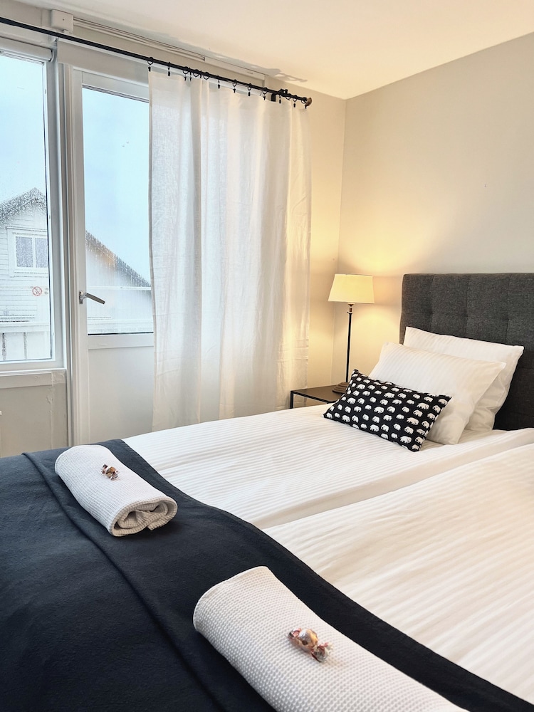 Comfort dubbelrum - balkong - viss havsutsikt (delat badrum) photo 3