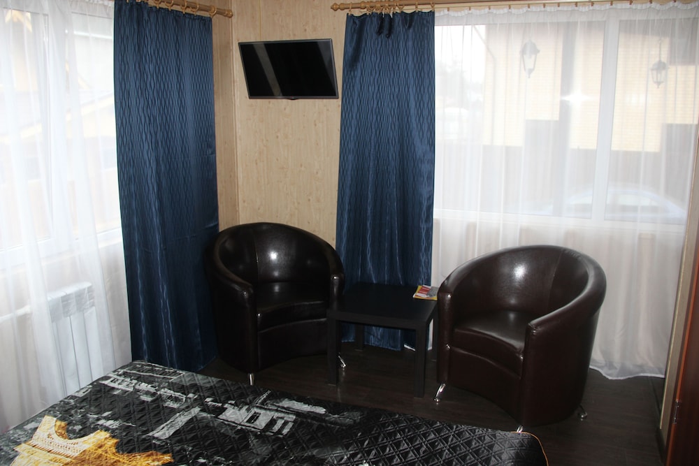 Suite, Jetted Tub