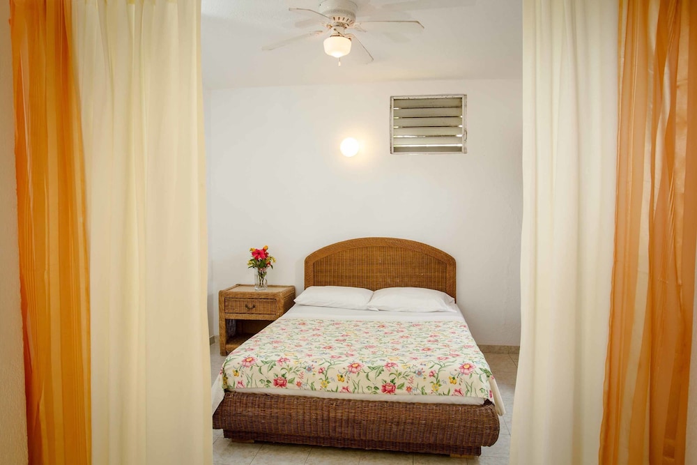 Economy Room (Fan Only)