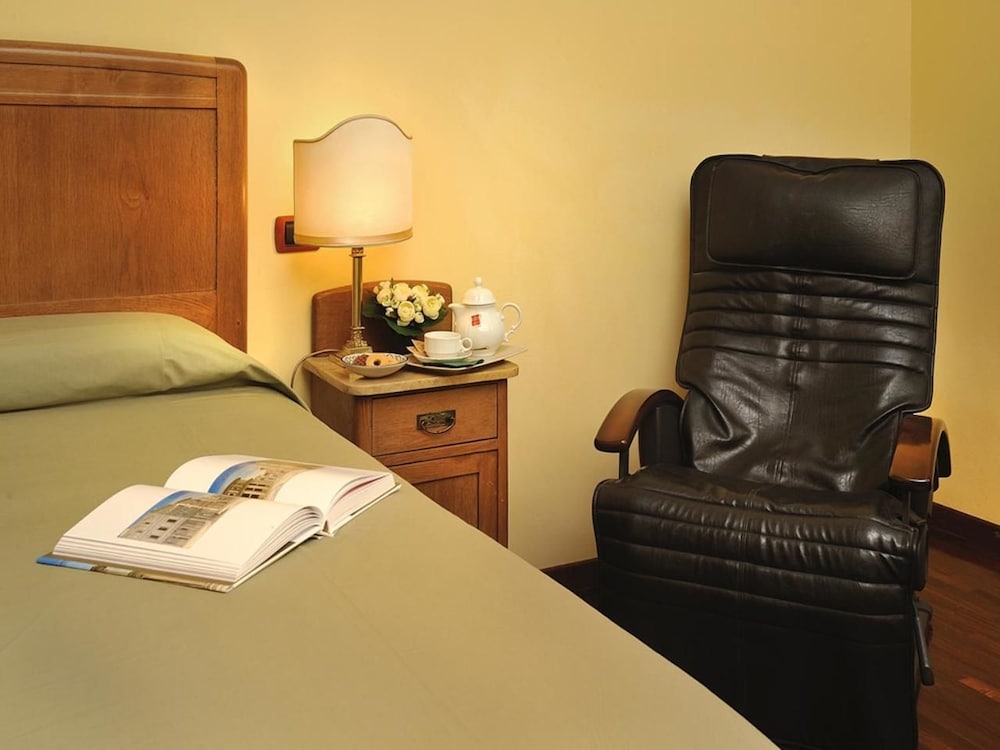 Deluxe Double Room - Photo 3
