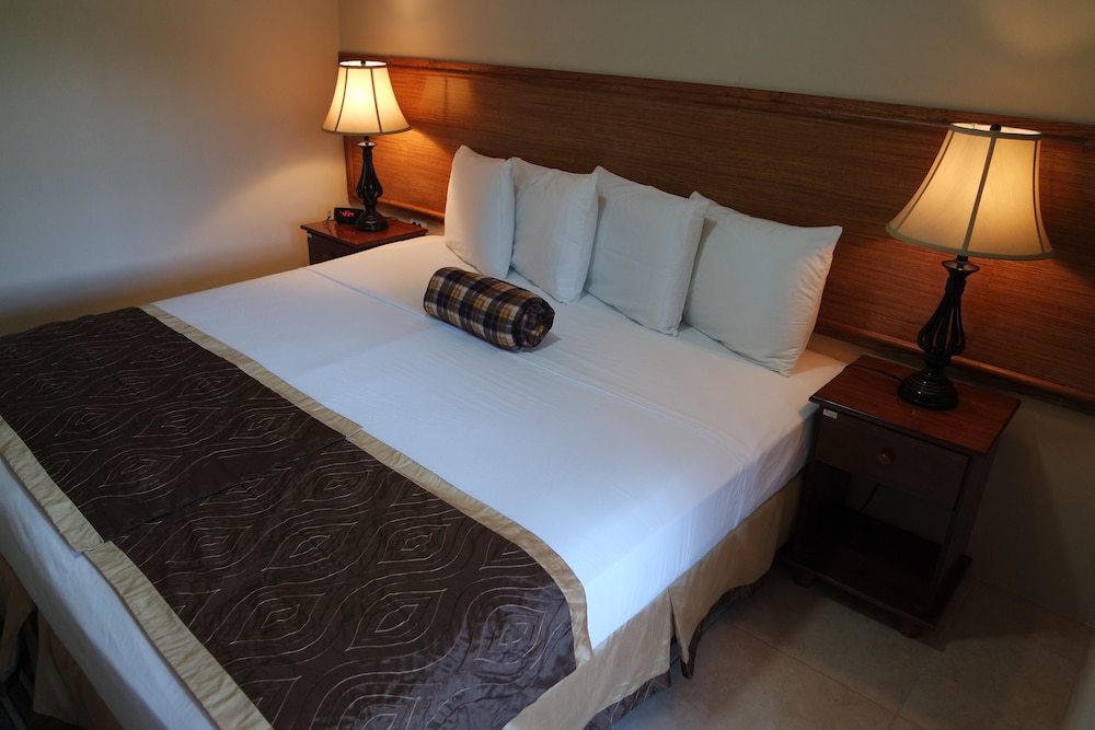 Signature Suite, 2 Bedrooms, Kitchen, Executive Level