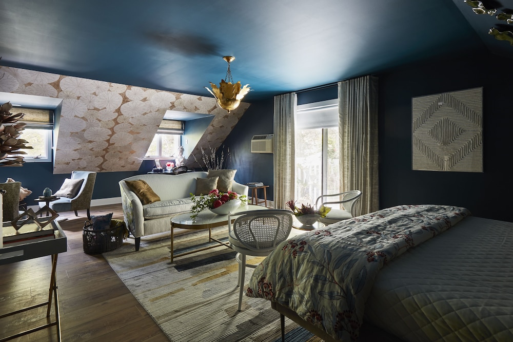Grand Suite, 1 King Bed photo 1